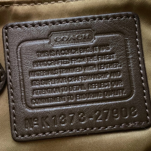 Coach Large Exotic Shoulder Bag EUC - Picture 8 of 10